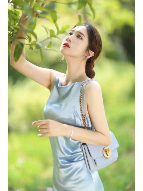 图片[5]-美女气质照片图片大全 美女气质照片图片唯美-清纯唯美论坛-日常生活-小钱源码网-小钱资源网-网站源码-站长资源网专注福利技术教程活动软件-全网最大资源分享网