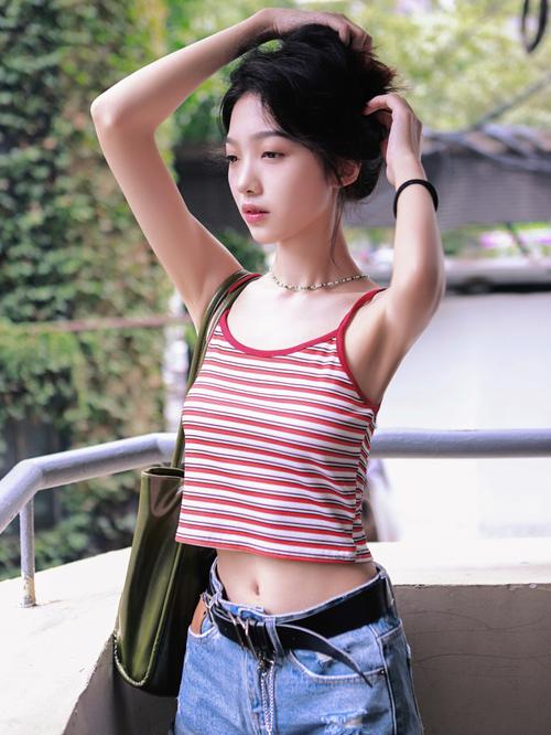 好看的美女照片图片大全 好看的美女照片图片高清-小钱源码网-小钱资源网-网站源码-站长资源网专注福利技术教程活动软件-全网最大资源分享网