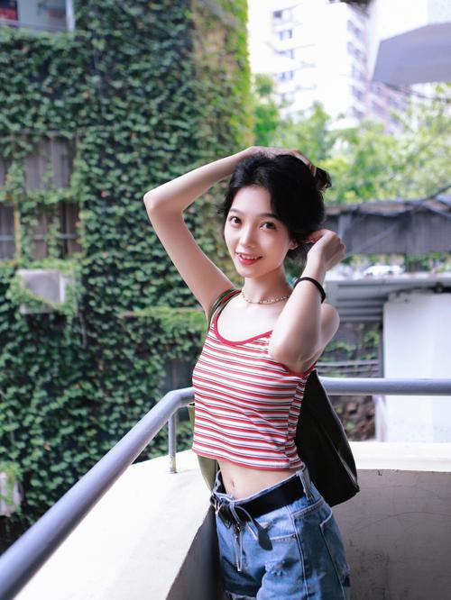 好看的美女照片图片大全 好看的美女照片图片高清-小钱源码网-小钱资源网-网站源码-站长资源网专注福利技术教程活动软件-全网最大资源分享网