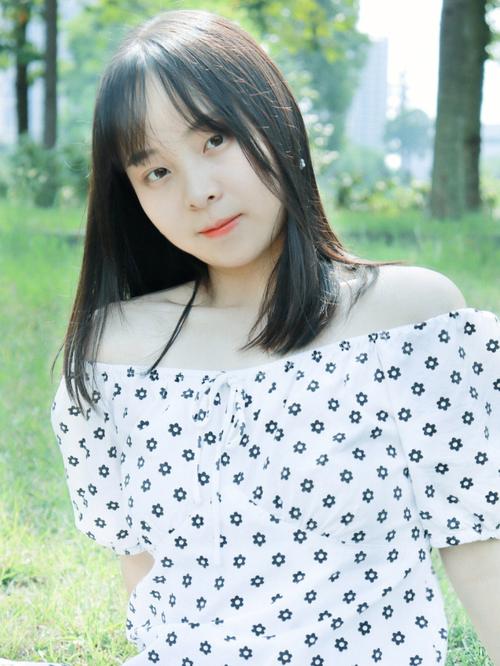 图片[13]-好看的美女照片图片大全 好看的美女照片图片高清-清纯唯美论坛-日常生活-小钱源码网-小钱资源网-网站源码-站长资源网专注福利技术教程活动软件-全网最大资源分享网