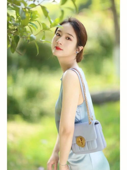 图片[7]-美女气质照片图片大全 美女气质照片图片唯美-清纯唯美论坛-日常生活-小钱源码网-小钱资源网-网站源码-站长资源网专注福利技术教程活动软件-全网最大资源分享网